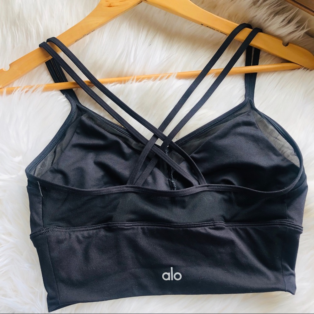 NWOT Alo Yoga // Sneak Long Bra - Picture 7 of 11